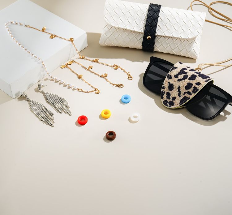 Fashion Accessories