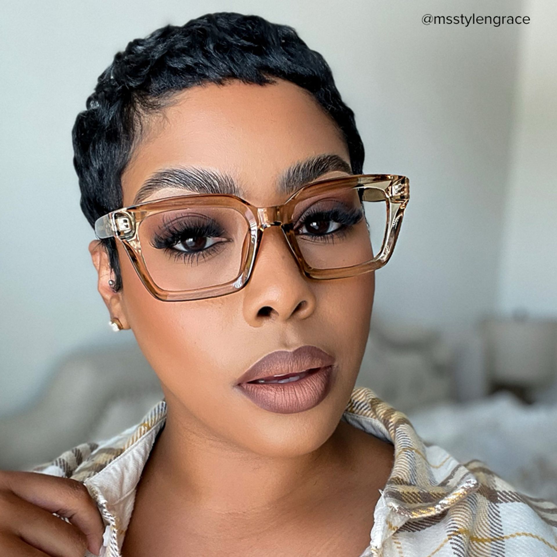 Grover Rectangle Eyeglasses and Beige Color Frames9