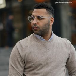 Kasey Round Clear Glasses4