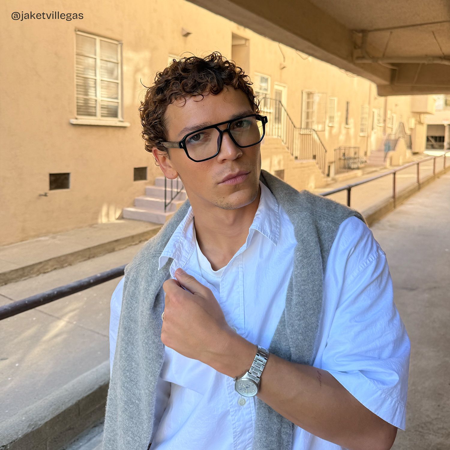 Colton Black Frame Glasses with Aviator Frame Online | ZEELOOL6