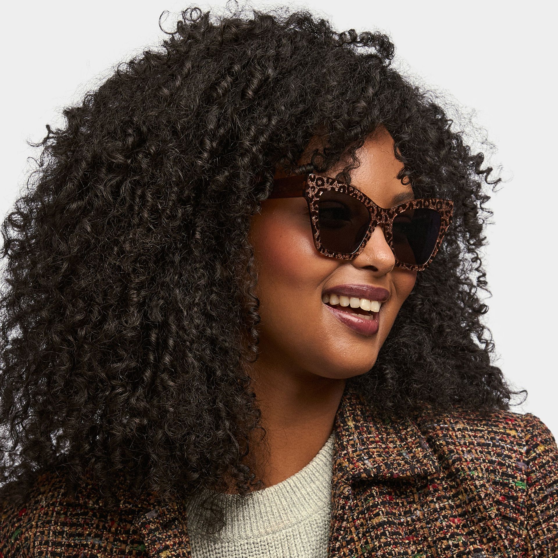 Designer Ansyah Cat Eye Leopard Print Frame Sunglasses1