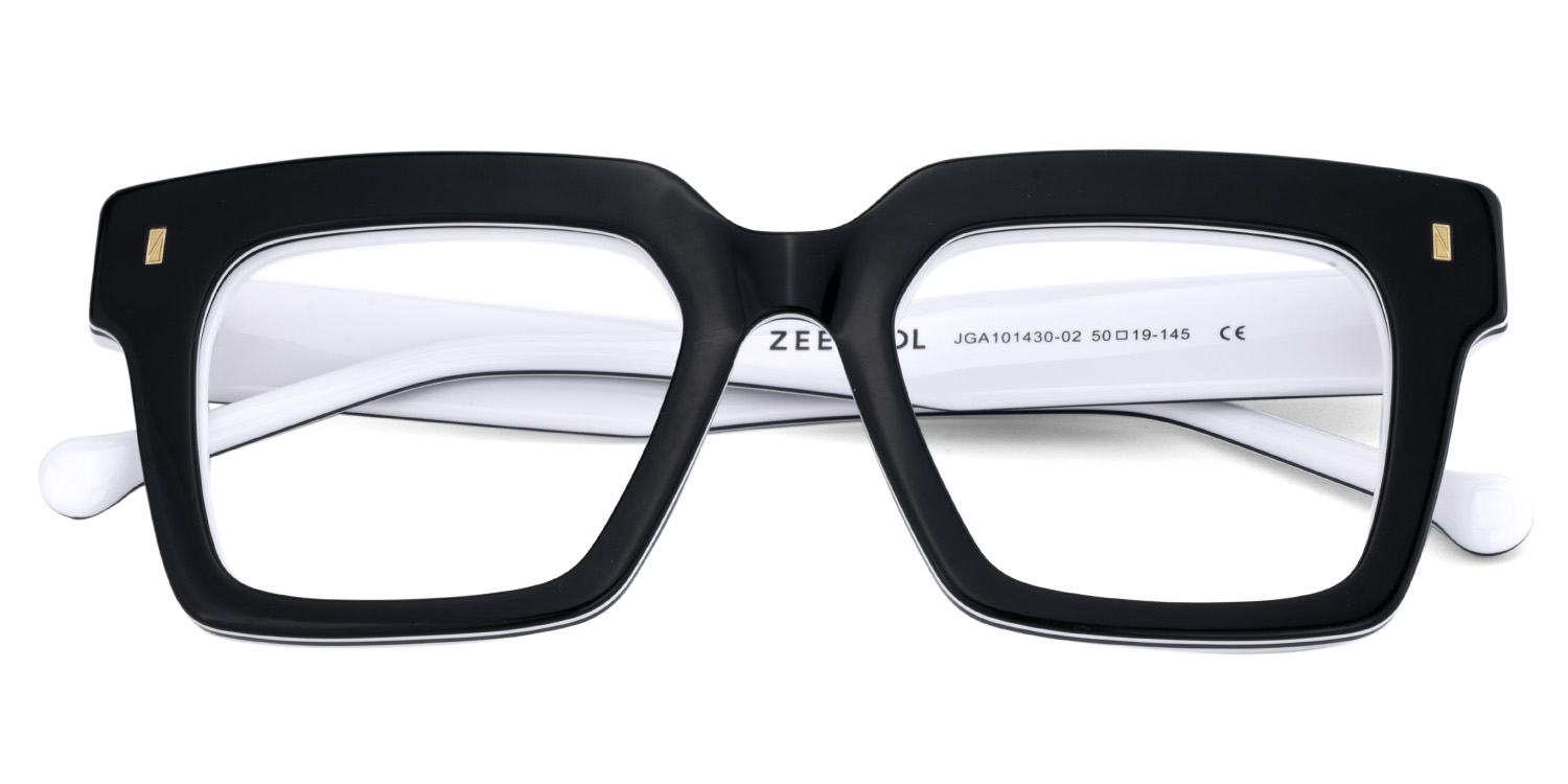 Gilberto Square Black Glasses1