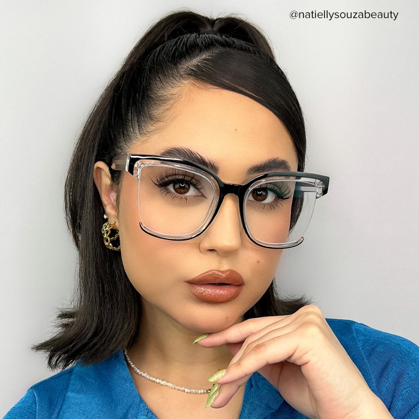 Cadogan Square Black Glasses