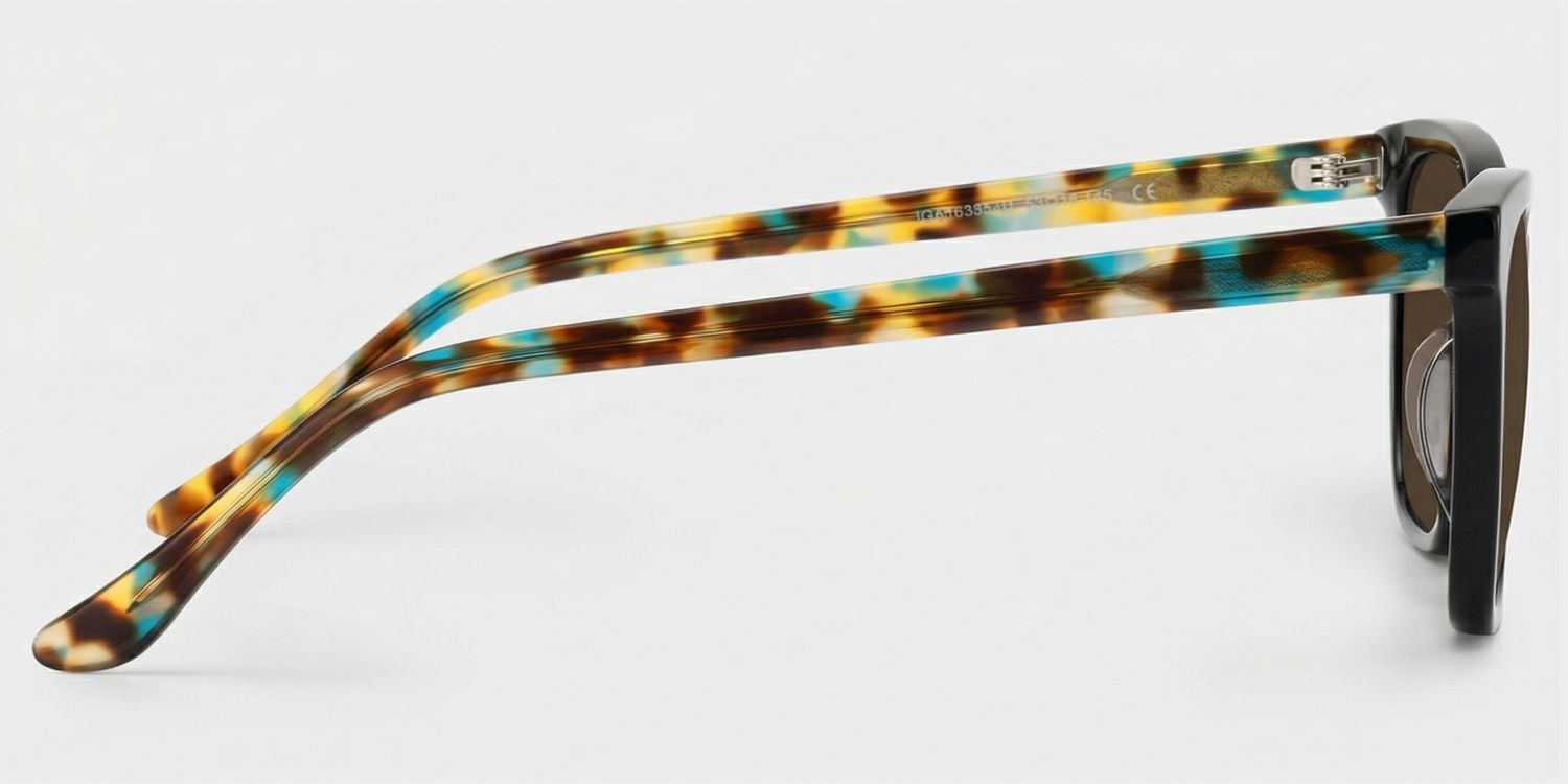 Faith Mixed Black Frame Sunglasses | ZEELOOL UK3