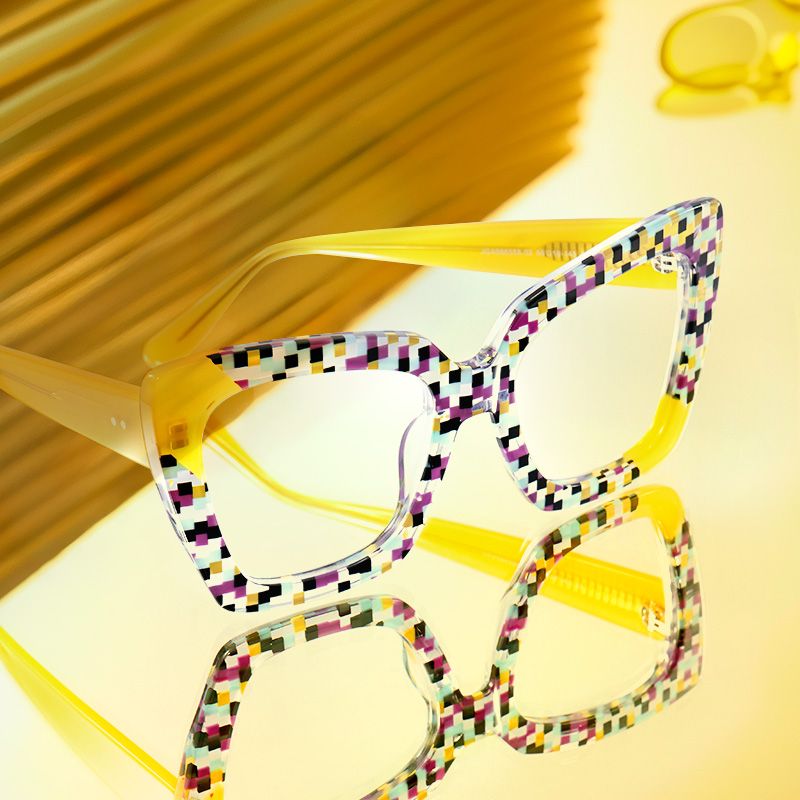 Females Square Vivian Multicolor Checkered Glasses5