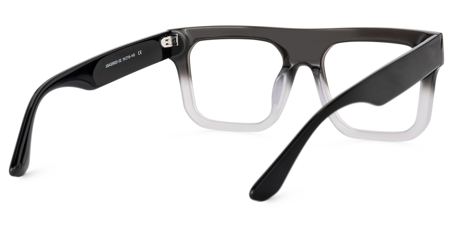 Reaux Square Black Gradient Glasses3