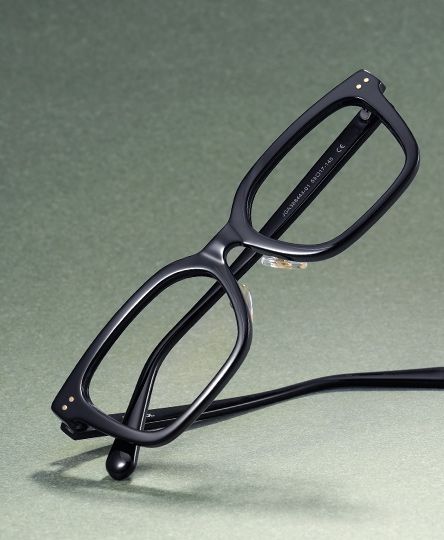 Remy Black Rectangle Glasses | Screen‑Ready Athleisure2