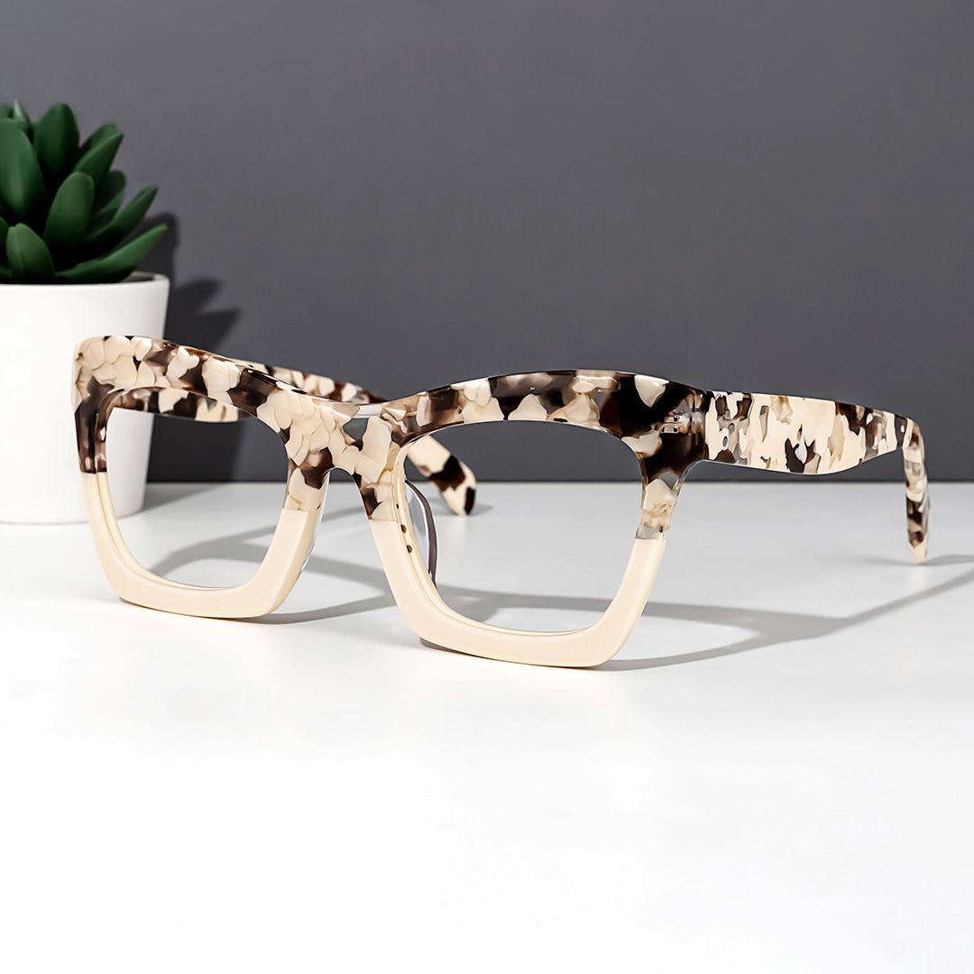 Benitez Square Two-Tone Frame and Pescription Glasses5