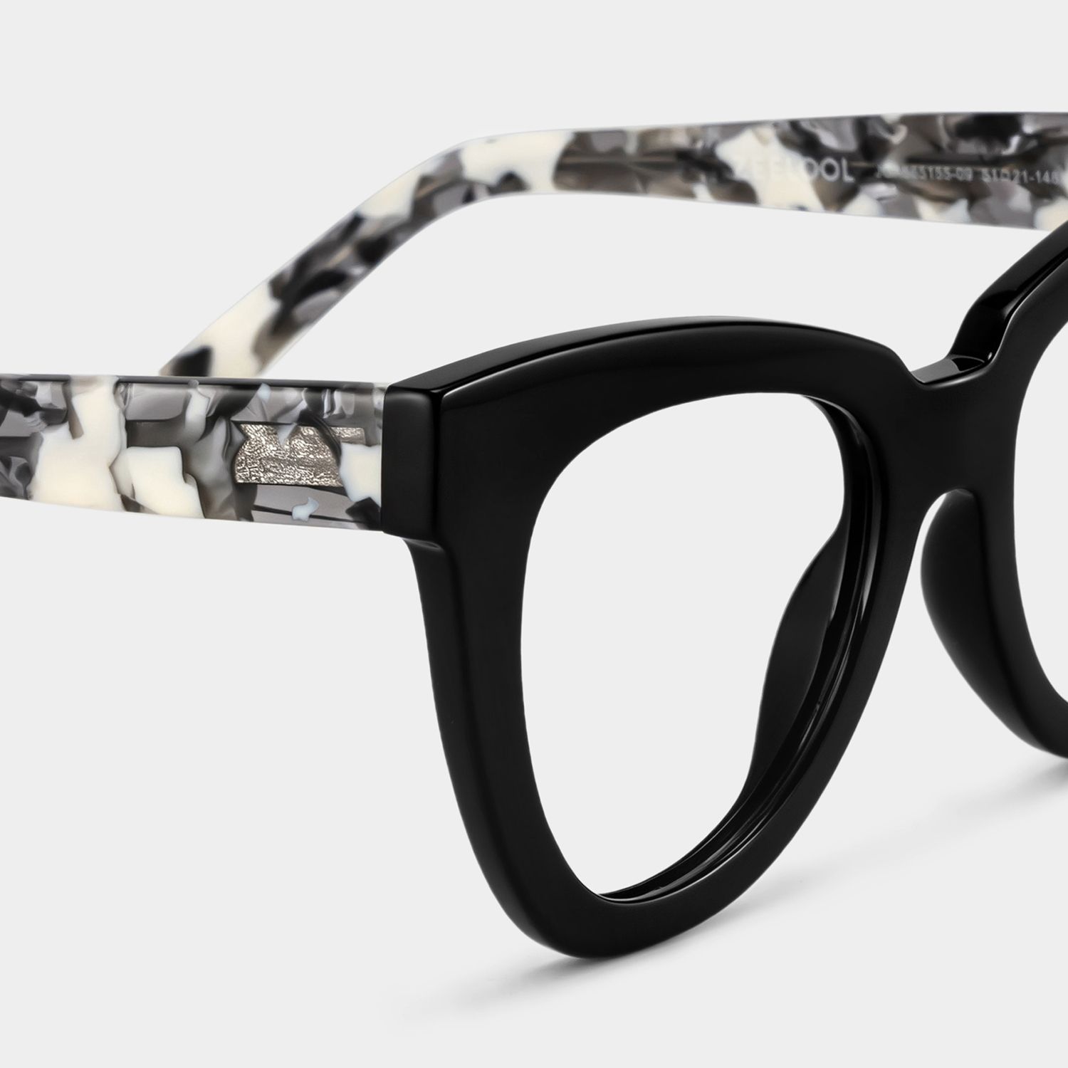 Yaser Cat-eye Black Eyeglasses and Acetate Frames5