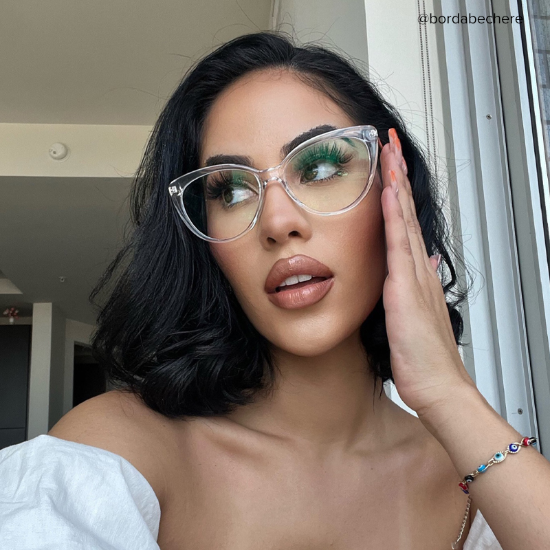 Marcus Cateye Crystal Glasses5