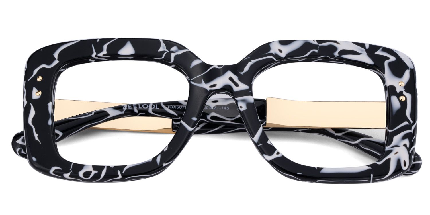 Oversized Thick Square Cow Pattern Frame Glasses2