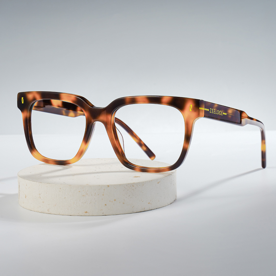 Rectangle Tortoise Eyeglasses For Men0