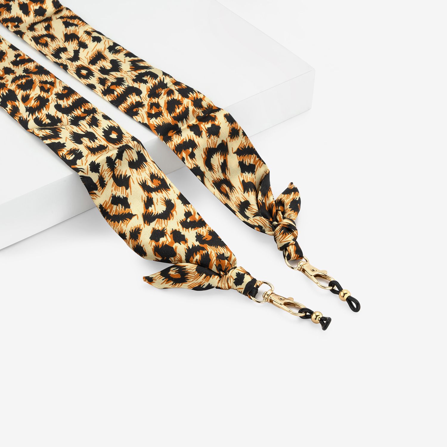 Scarf Chains Accessories For Glasses in Brown Leopard Color0
