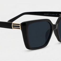 Emery Black Square Glasses4