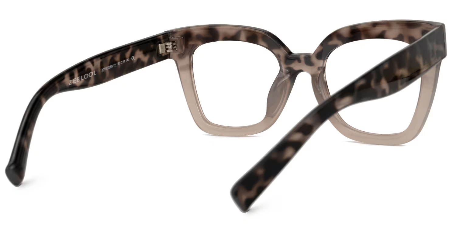 Malcolm Square Two-Tone Glasses3