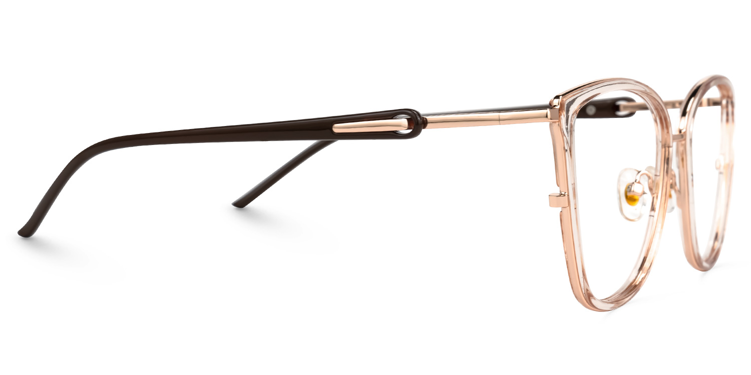 Marisa Cateye Champagne Glasses2