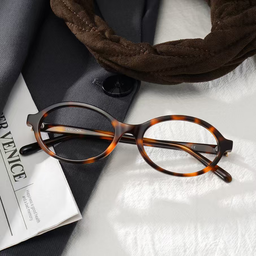 Everly Oval Tortoise Glasses2