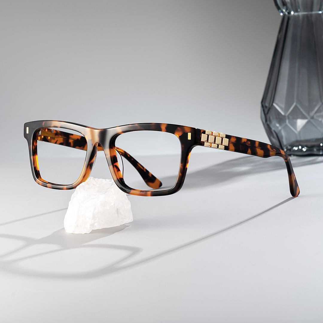 Men's Tortoise Eyeglasses With Rectangle Shape0