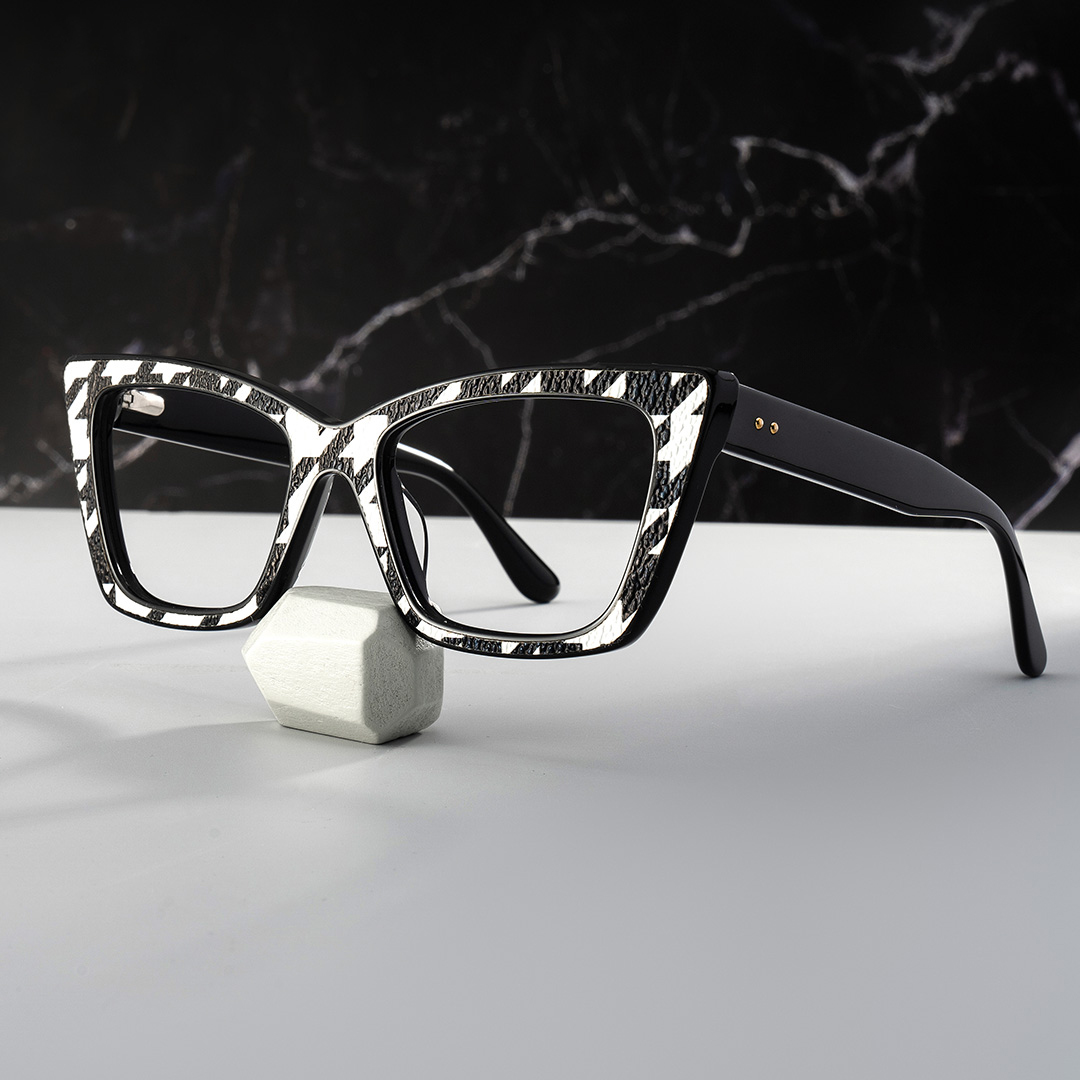 Black White Frame Glasses - Mcnatt on Sale | ZEELOOL UK1