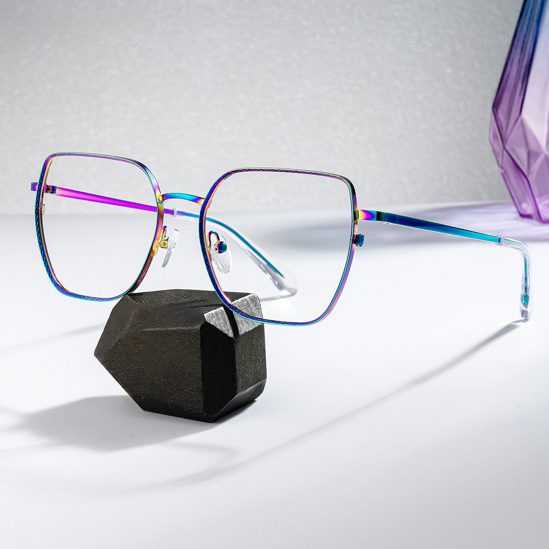 Fife Geometric Iridescent Glasses0
