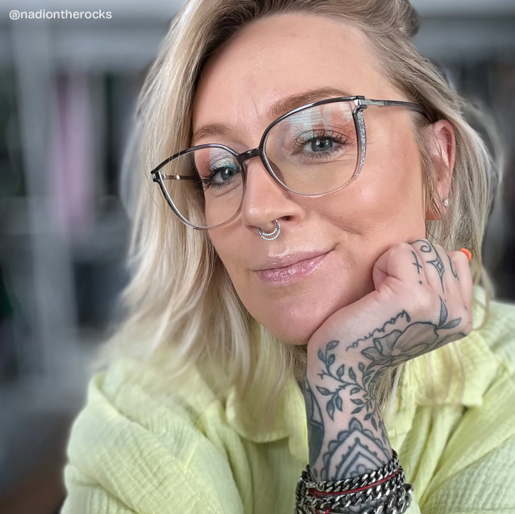 Rodz Square Gray-Pink Eyeglasses and Glasses Frames5