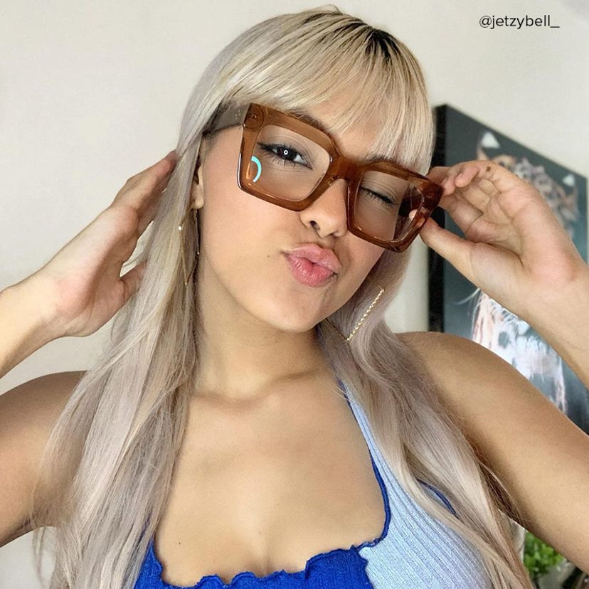 Lobo Square Beige Glasses