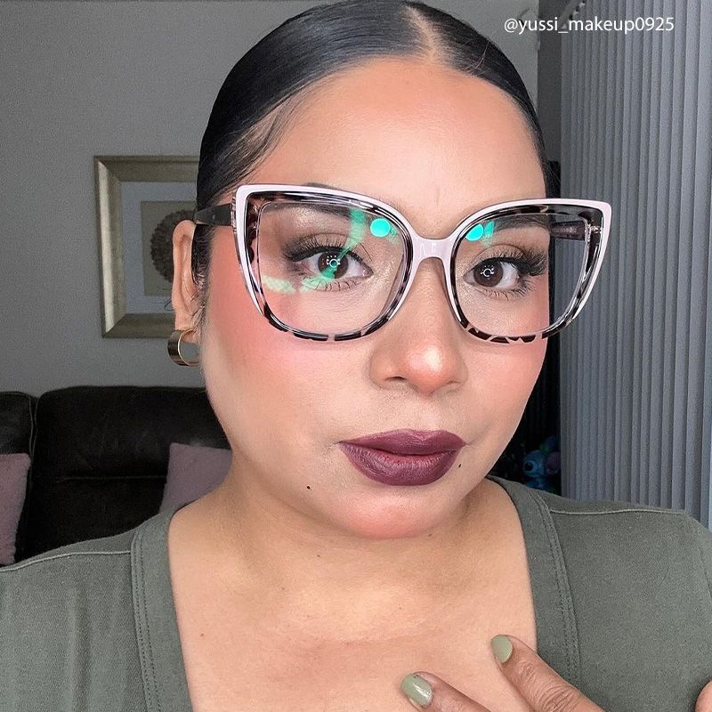 Fenn Cateye Tortoise Glasses7