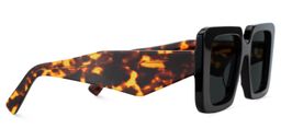 Reeve Black Rectangle Sunglasses3