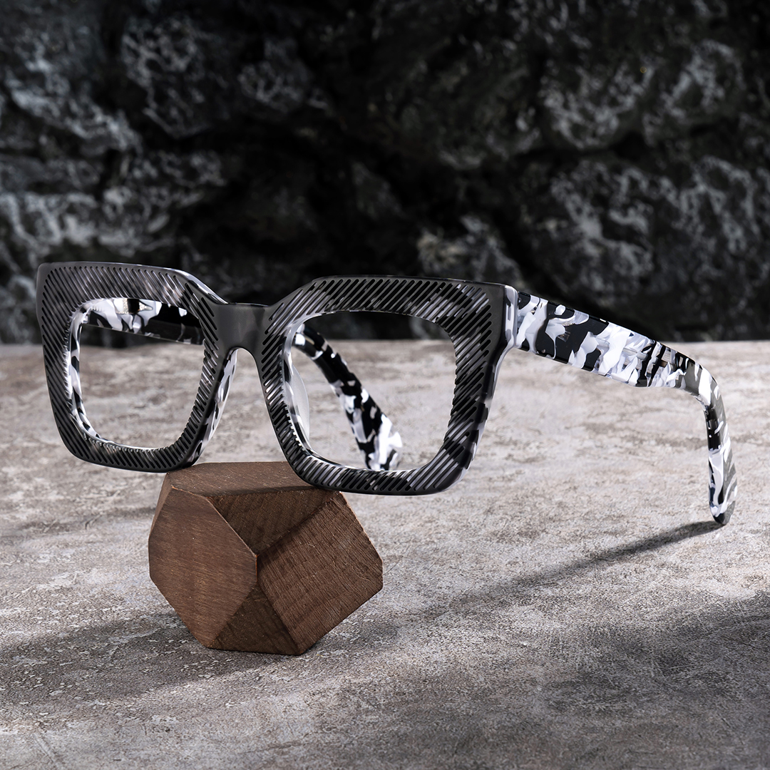 Keisa Square Black Marble Glasses0