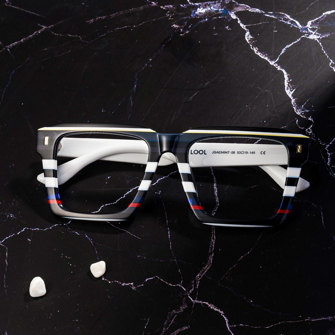 Big Square Eyeglasses Frames With Black and White Stripes0