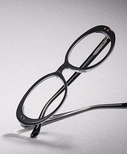 Lennon Black Oval Glasses2