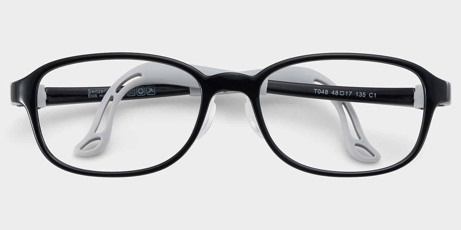 Bright Rectangle Black Frame Eyeglasses for Pre-tweens0