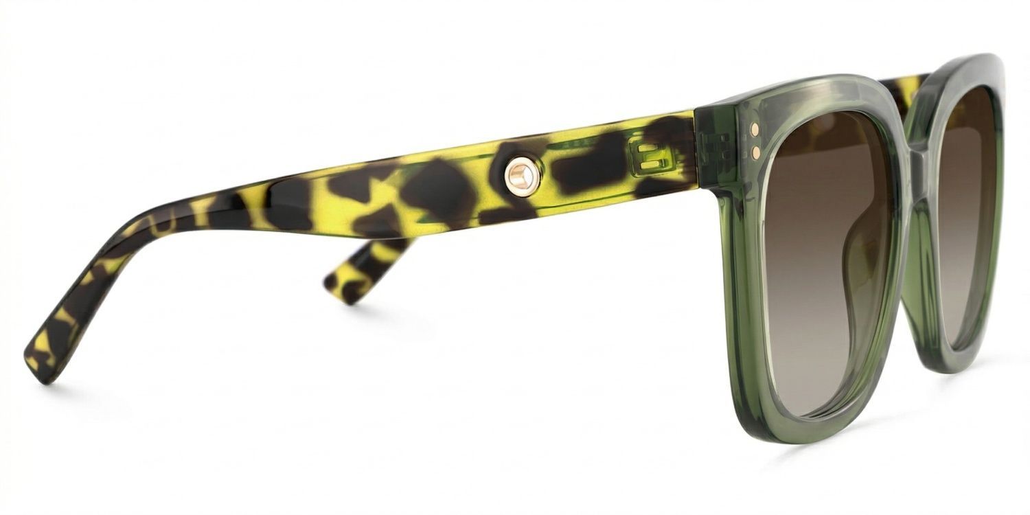 Women's Green Glasses With Square Shape3