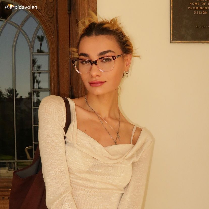 Bella Pink Tortoise Rectangle Glasses