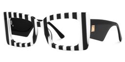 Mitia Black-White Rectangle Glasses1