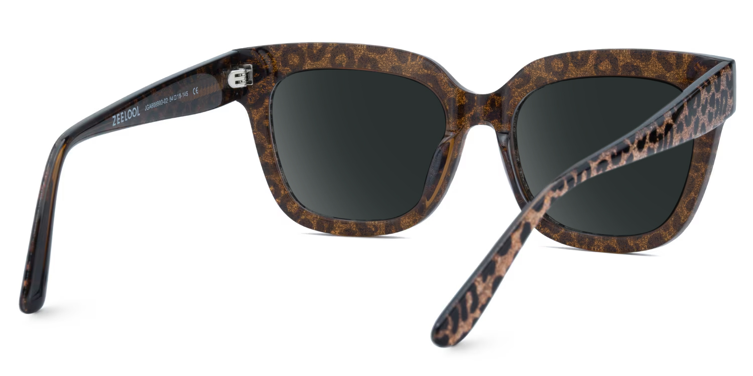 Yaniska Square Leopard Glasses3