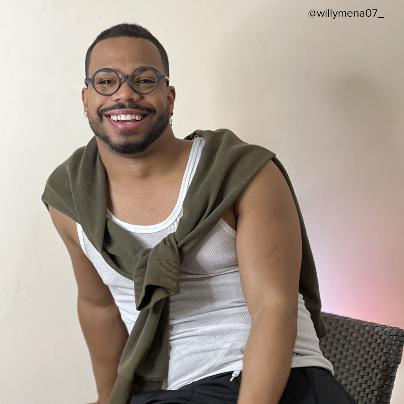 Otto Round Black Glasses Eyeglasses and Acetate Frames4