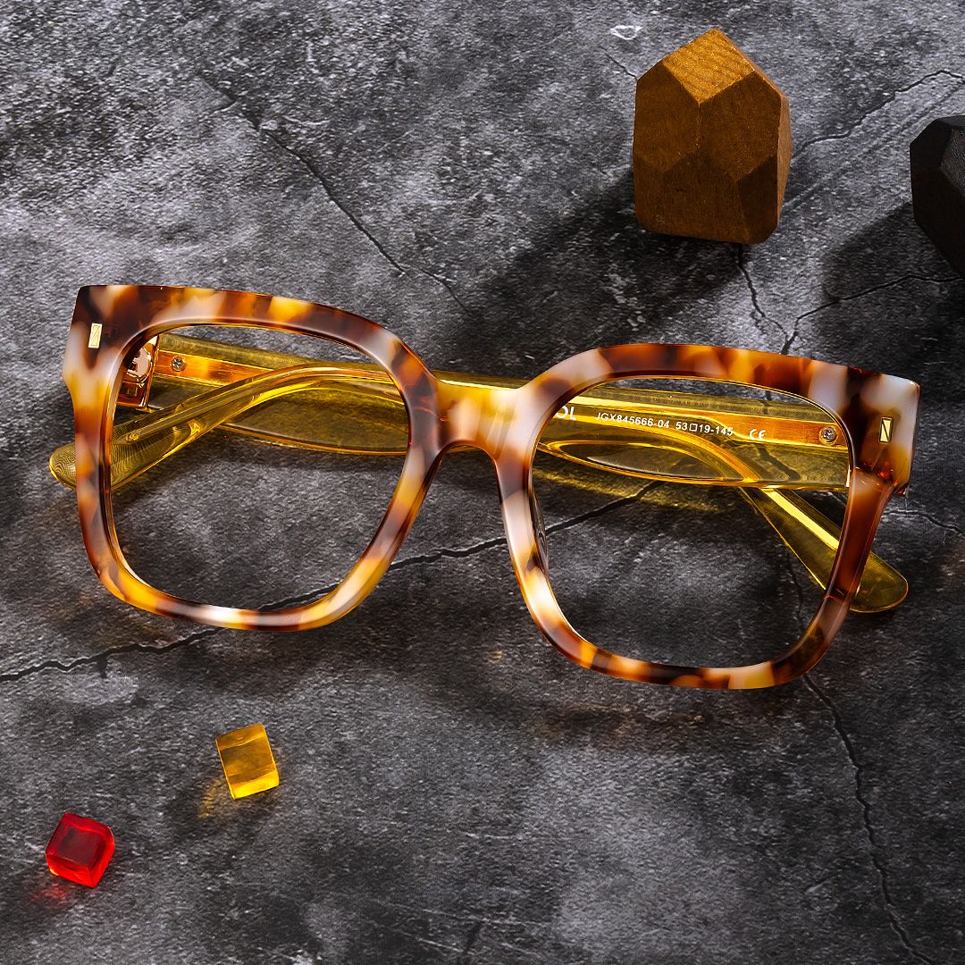 Designer Scicluna Glasses in Full-frame With Transparent Yellow Temples0