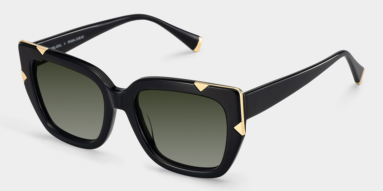 Refined black cat-eyes with a timeless elegance.3