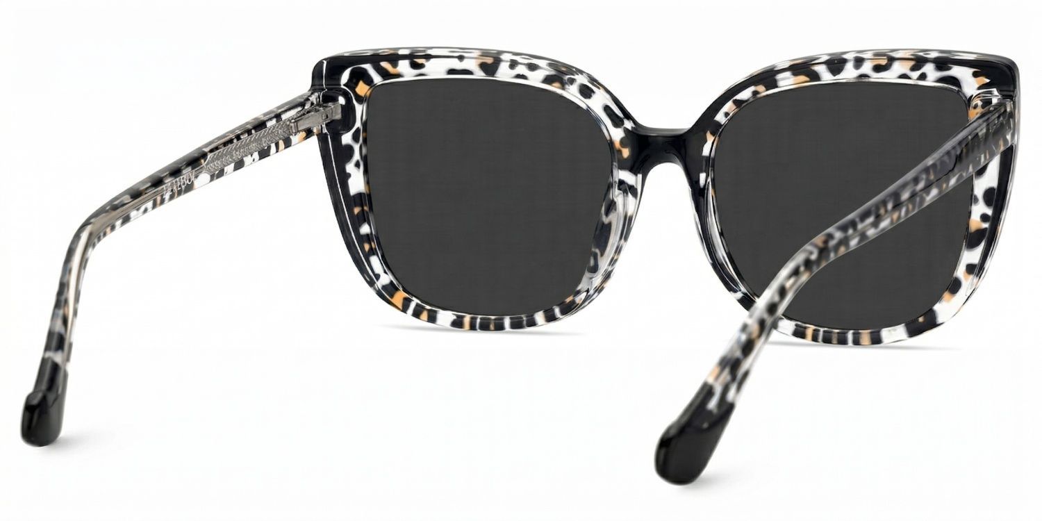 Large Tortoise Shell Eyeglasses Frames With Cat Eye Shape3