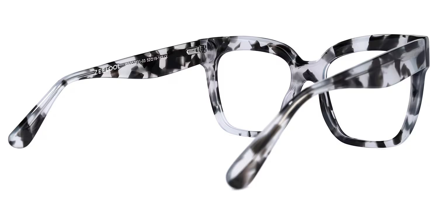 Minguela Square Gray-Tortoise Eyeglasses and Acetate Frames3