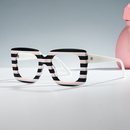 Dianna Rectangle Black Pink Glasses0