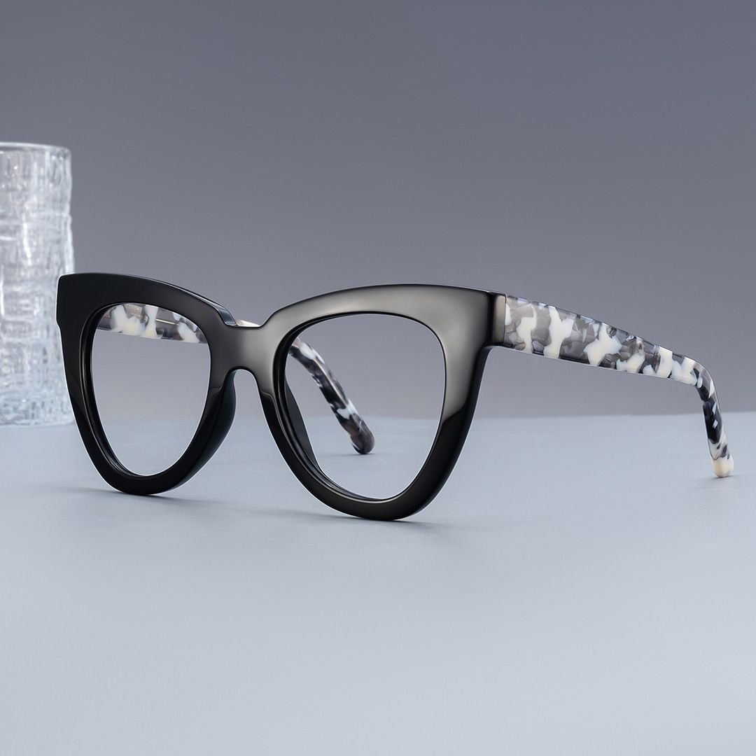 Yaser Cat-eye Black Eyeglasses and Acetate Frames0