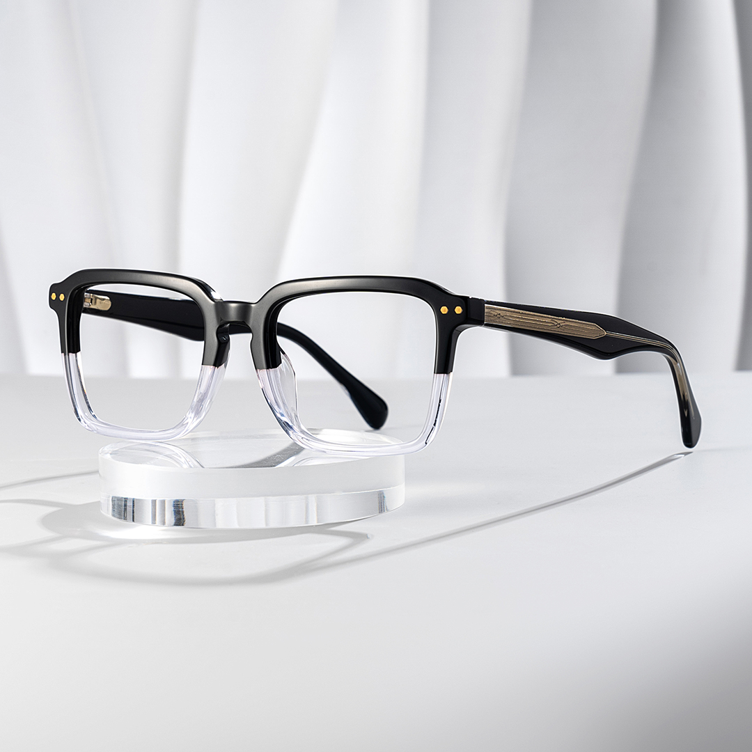 Vickerie Thin Black Crystal Glasses in Square Design | ZEELOOL UK0