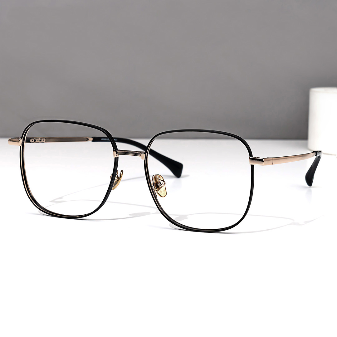 Rashida Square Black Glasses4