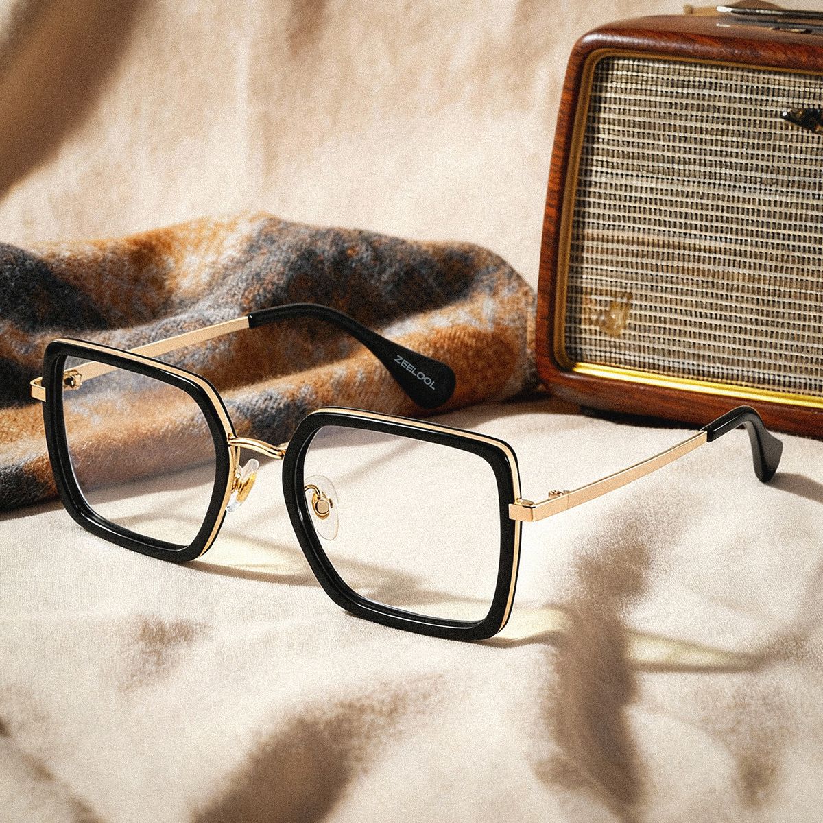 Shane Black Frame Glasses with Square Frame Online | ZEELOOL0