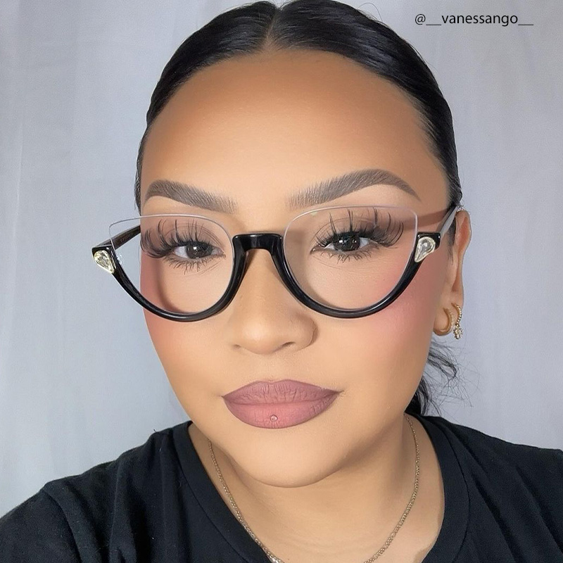 Felicia Cat Eye Black Glasses5