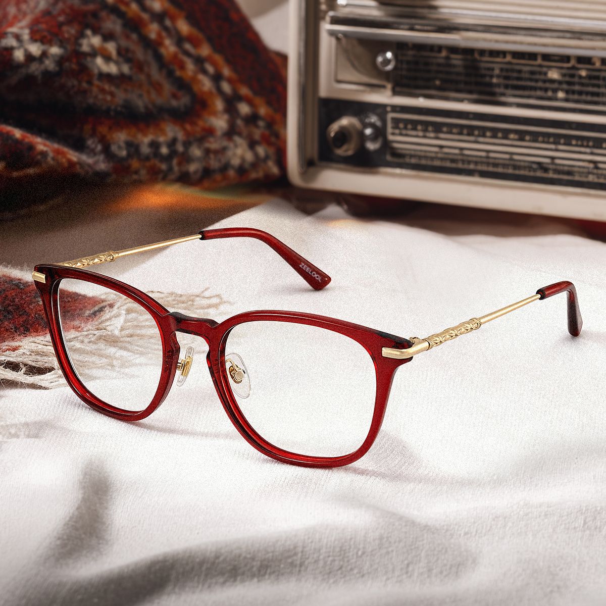 Laura Red Frame Glasses with Square Frame Online | ZEELOOL0