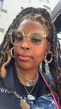 wore with my outfit to the Beyoncé concert. Super cute0