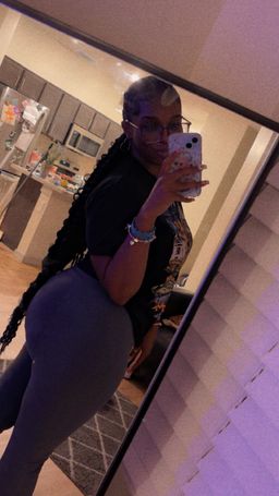 These glasses really got me hooked on Zeelol Fr I love them so much ! 5